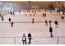 Eislaufen in der Eishalle in Götzens (c) Gemeinde Götzens Eislaufen in der Eishalle in Götzens