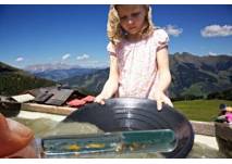 Goldwaschen in Rauris, copyright: Rauriser Hochalmbahnen AG Goldwaschen in Rauris