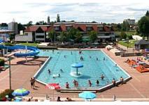 Freibad Laakirchen, copyright: Stadtgemeinde Laakirchen Erlebnisfreibad Laakirchen