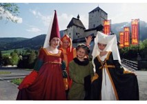 Ferienspaß auf Burg Mauterndorf, copyright: Salzburger Burgen Ferienspaß auf Burg Mauterndorf