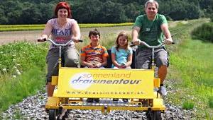 Sonnenland Draisinentour - Erlebnis Schienenfahrrad