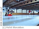 Eislaufen im Hotel Monzabon in Lech Eislaufen im Hotel Monzabon in Lech