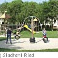Ried Spielplatz Spielplatz in Ried
