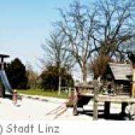Linz Spielplatz Laskahof Spielplatzvergnügen in Linz