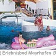 Hallenbad im Erlebnisbad Mayrhofen Hallenbad im Erlebnisbad Mayrhofen