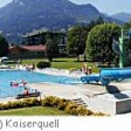 Wellnesscenter Kaiserquell: Freibad in Kirchdorf