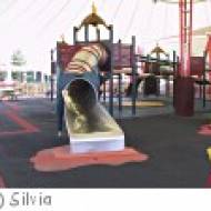 Spielplatz beim Outlet Center Parndorf Spielplatz beim Outlet Center Parndorf