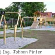 Spielplatz am Dorfplatz in Neutal Spielplatz am Dorfplatz in Neutal
