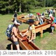 Erlebnisweg zur Schlickeralm am Kreuzjoch in Fulpmes Erlebnisweg zur Schlickeralm am Kreuzjoch in Fulpmes