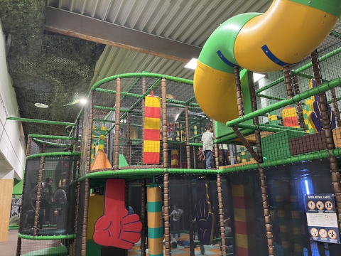 indoorspielplatz kids world st poelten mamilade ausflugstipps