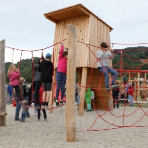 freizeitpark st andrae woedern ausflugstipp mamilade, kinderspielplatz woerdern mit freizeitpark