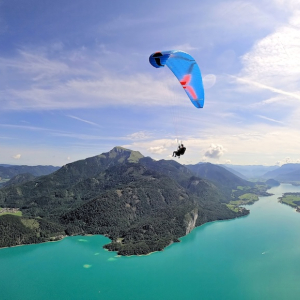 Tandem - Paragleiten mit Tandemflug Salzkammergut PeakFlyer mamilade ausflugstipps
