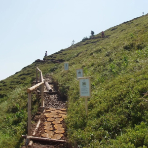 Gipfel Barfuß Weg