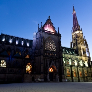 (c) Mariendom Linz taschenlampenfuehrung linz mariendom ausflugstipp mamilade