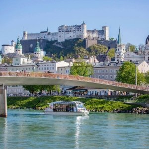 Salzburg Stadt Schiff-Fahrt mit der "Amadeus Salzburg"