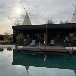Ikuna naturresort natternbach zauberhafte lichterwelt lake side tipi mamilade ausflugstipps