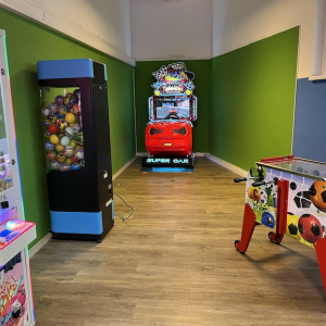 indoorspielplatz kids world arcade area mamilade ausflugstipps