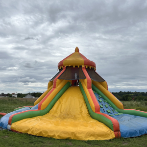 (c) Mamilade freizeitpark lutzmannsburg huepfburg vulkan mamilade ausflugstipps