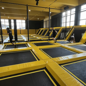 (c) Mamilade playworld spielberg indoor freizeitpark jump area trampoline mamilade ausflugstipps