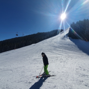 Mami-Check: Skifahren in St. Johann in Tirol