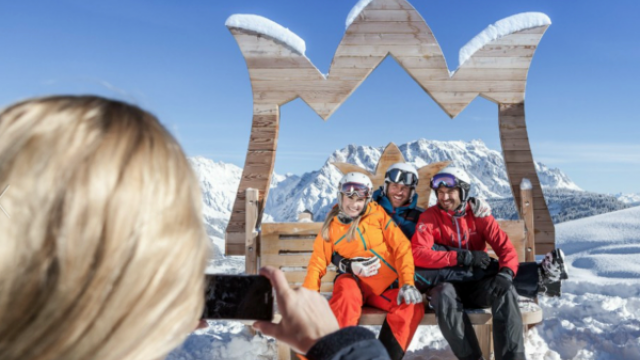 (c) Hochkönig Tourismus GmbH skifahren hochkoenig familien ausflugstipp mamilade