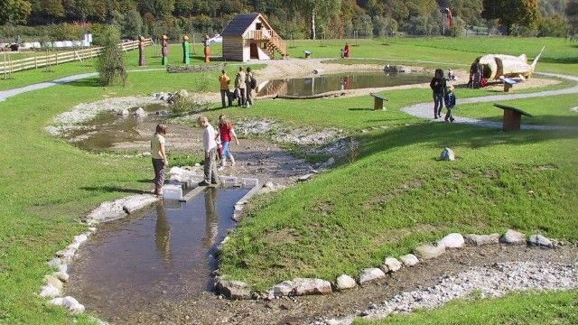 Wassererlebnis Mini-Donau in Engelhartszell