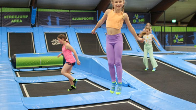 kindergeburtstag feiern jump dome klagenfurt ausflugstipp mamilade