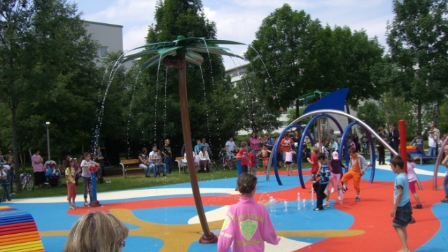 wasserspielplatz leberberg wien simmering ausflugstipp mamilade