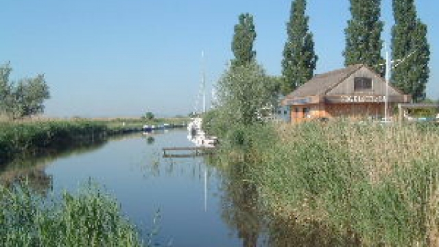 (c) weinpanorama waldbruendllehrpfad purbach see ausflugstipp mamilade