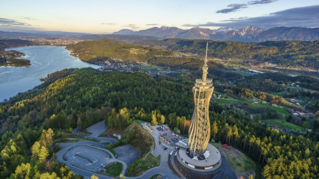aussichtsturm pyramidenkogel keutschach ausflugstipp mamilade