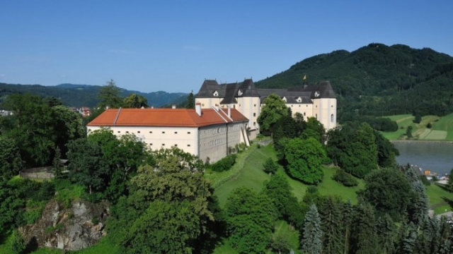 Schloss Greinburg