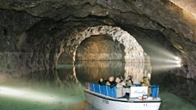 (c) Seegrotte Hinterbrühl Schaubergwerke GmbH Seegrotte in Hinterbrühl