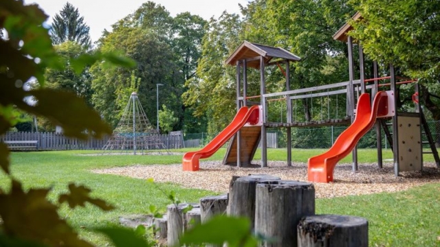 spielplatz schwimmbadweg sankt johann tirol ausflugstipp mamilade