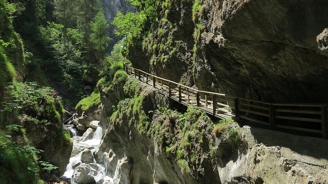 (c) pixabay Kitzlochklamm