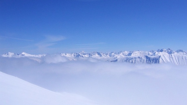 (c) pixabay skifahren Kleinwalsertal ausflugstipp mamilade